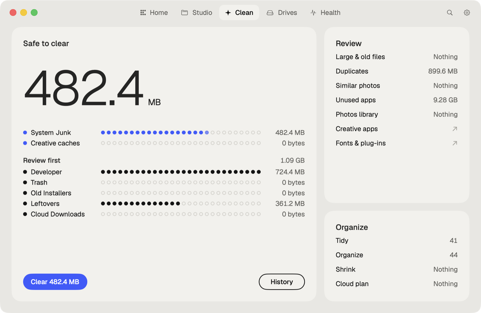 Caretaker's Clean page: safe to clear, system junk and creative app caches, in dots.